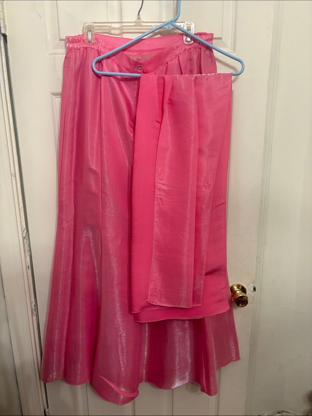Pink Women's A-Line Satin Skirt with Shawl